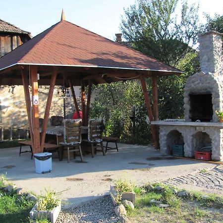 Casa Toma Hotel Совата Екстериор снимка